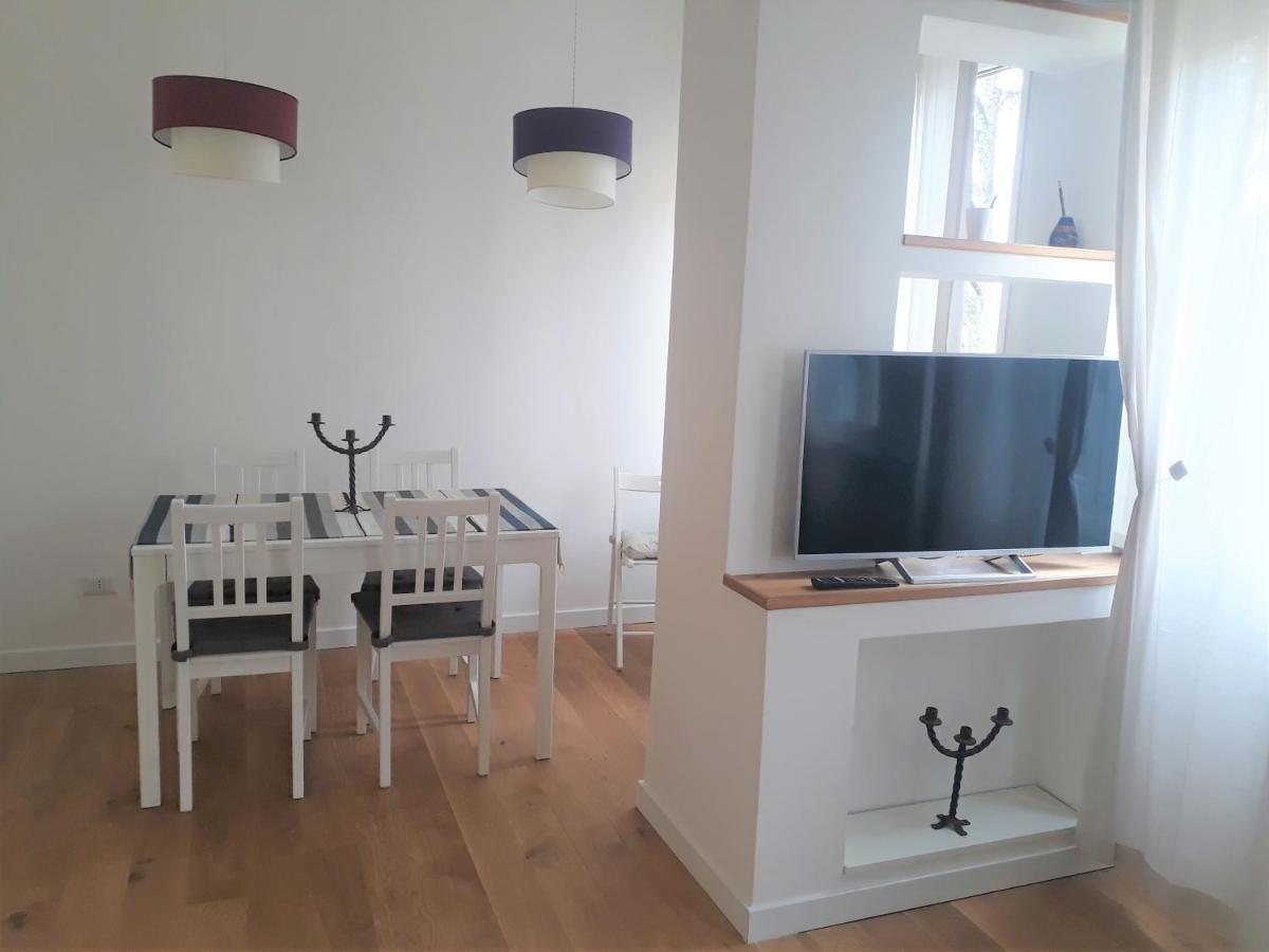 Modern, Spacious And Bright In Rom